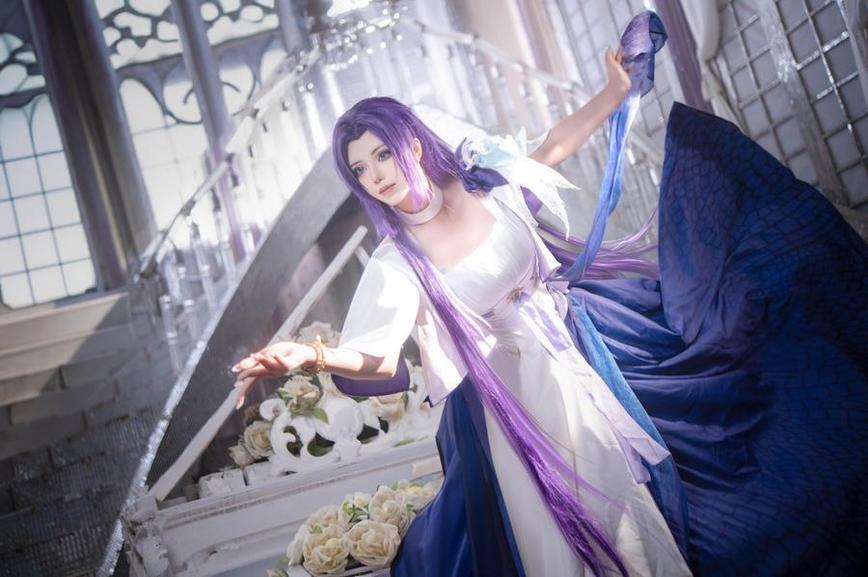 菌烨tako作品集：美得令人窒息的图包，颜值爆表的cosplay作品。